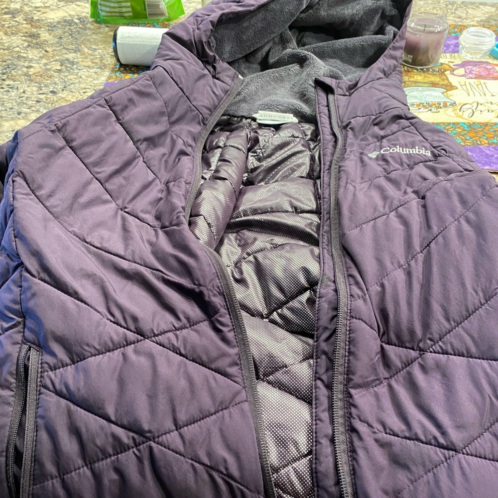 Columbia Omni-shield woman’s jacket.